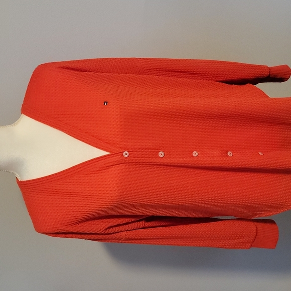 Tommy Hilfiger Sweaters - Tommy Hilfiger Coral Cardigan Size Medium